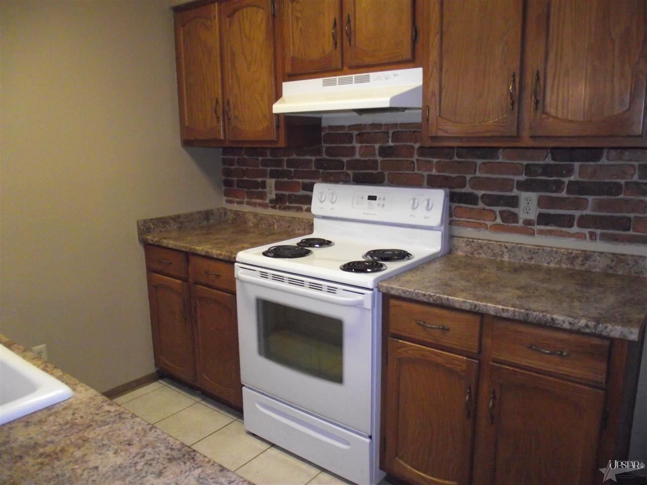 6203 Goodfellow Dr, Fort Wayne, IN 46835 photo 7