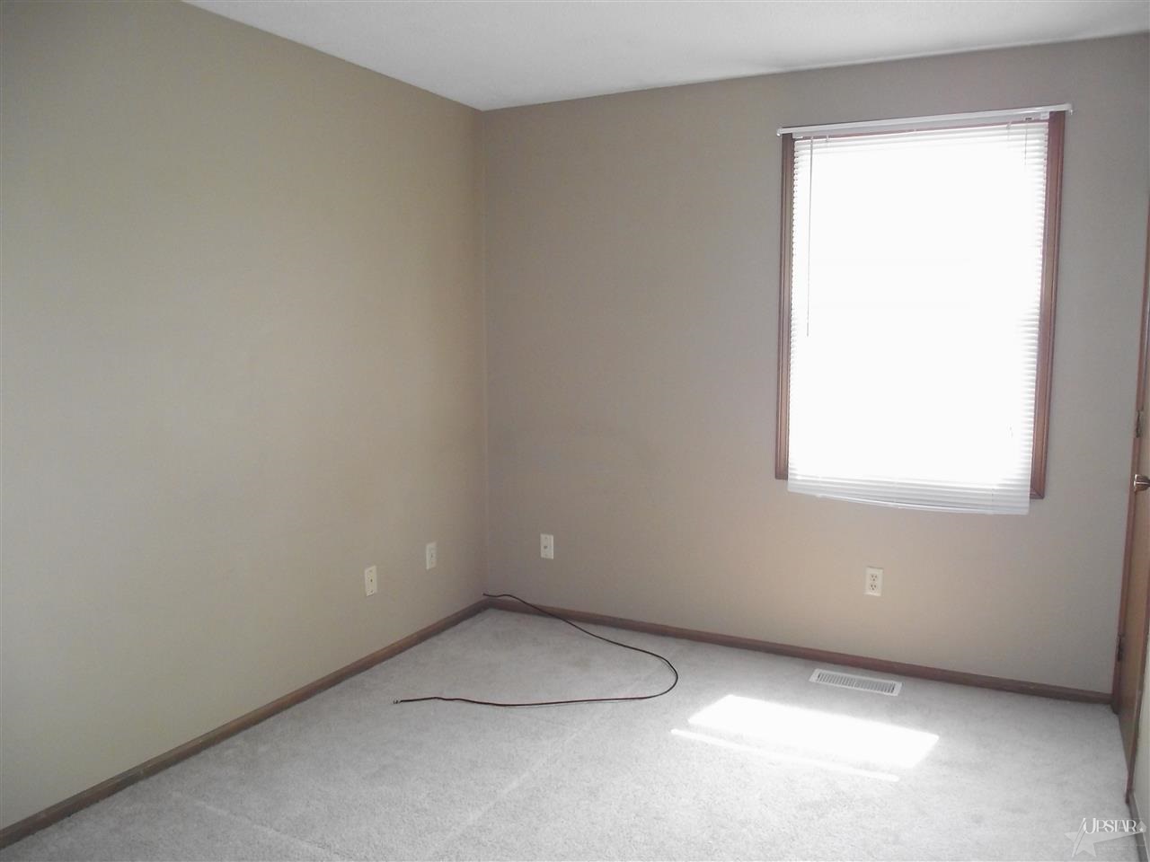 6203 Goodfellow Dr, Fort Wayne, IN 46835 photo 17