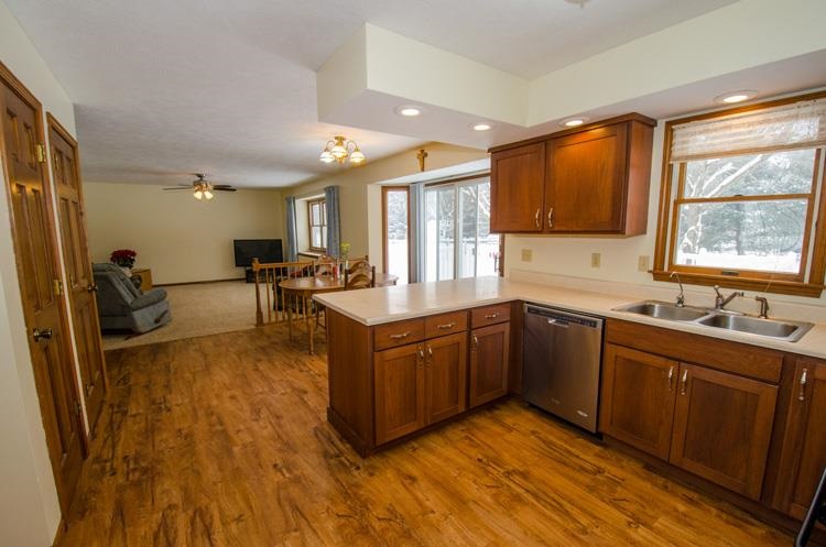 51555 Steeple Chase Ct, Granger, IN 46530 photo 8