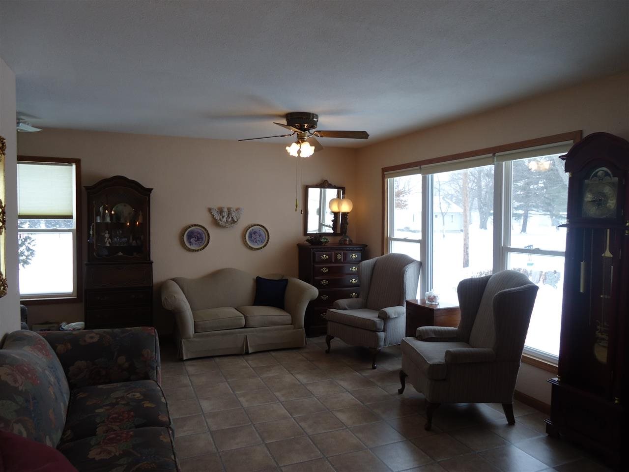 509 E Walnut St, Akron, IN 46910 photo 8