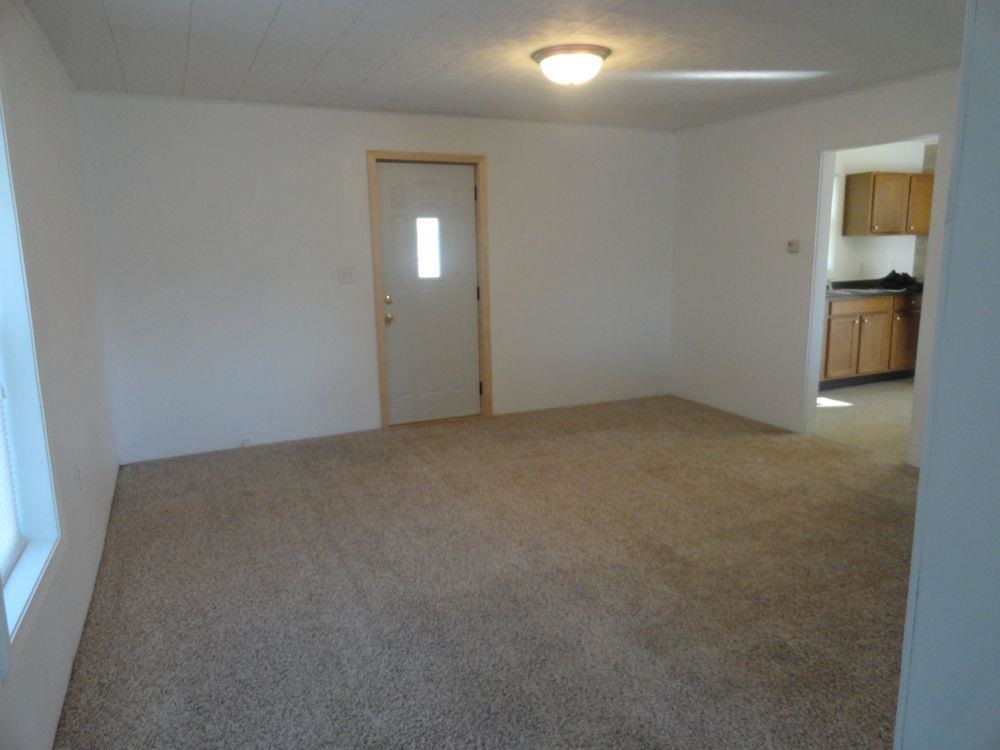 6244 S Burch Rd, Bloomington, IN 47403 photo 3