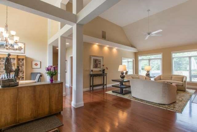 4915 E Cedar Crest Dr, Bloomington, IN 47401 photo 3