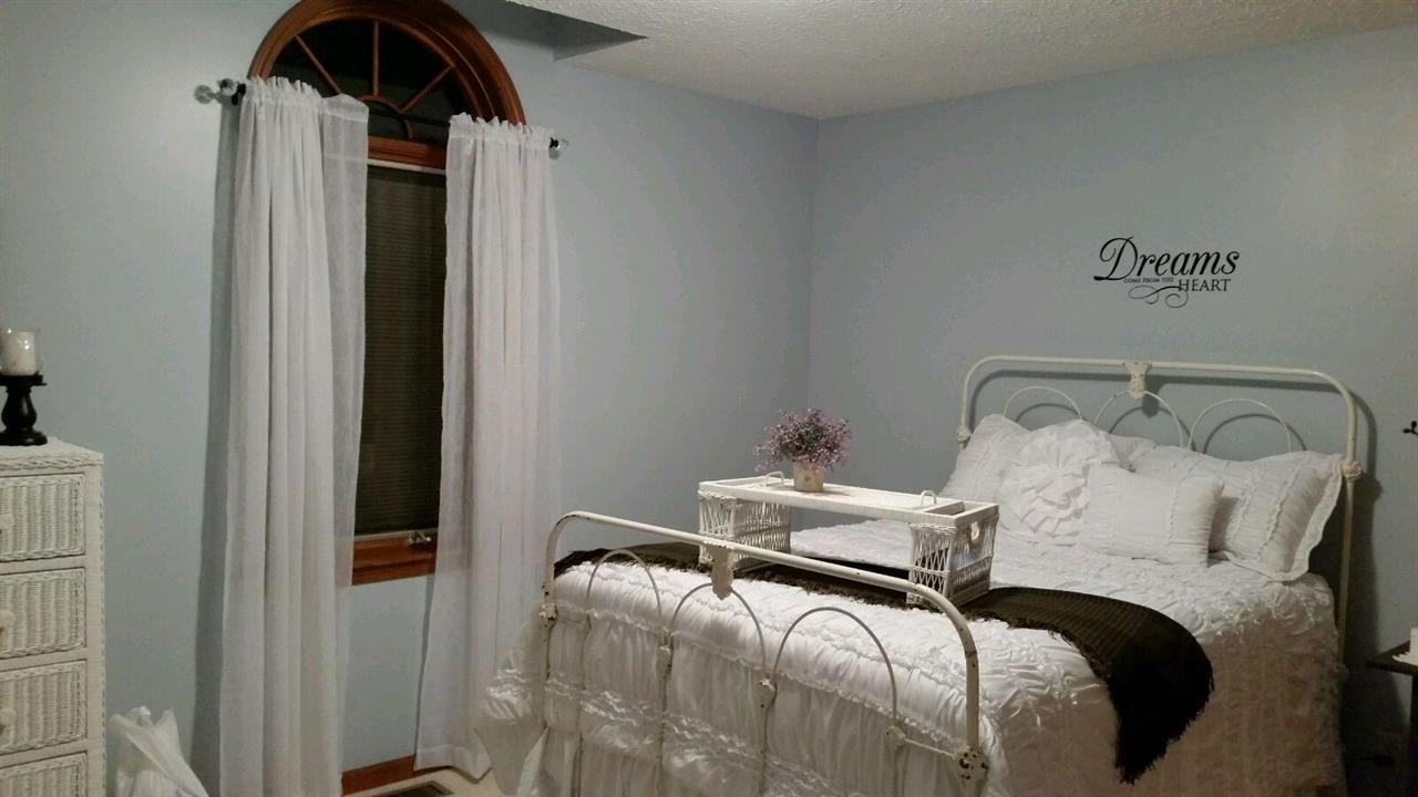 10852 E 600 S, Upland, IN 46989 photo 17