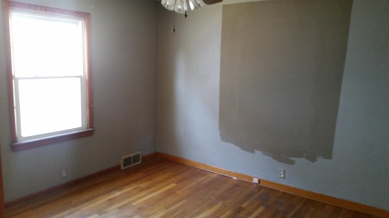 929 Ewing Ave, South Bend, IN 46613 photo 6