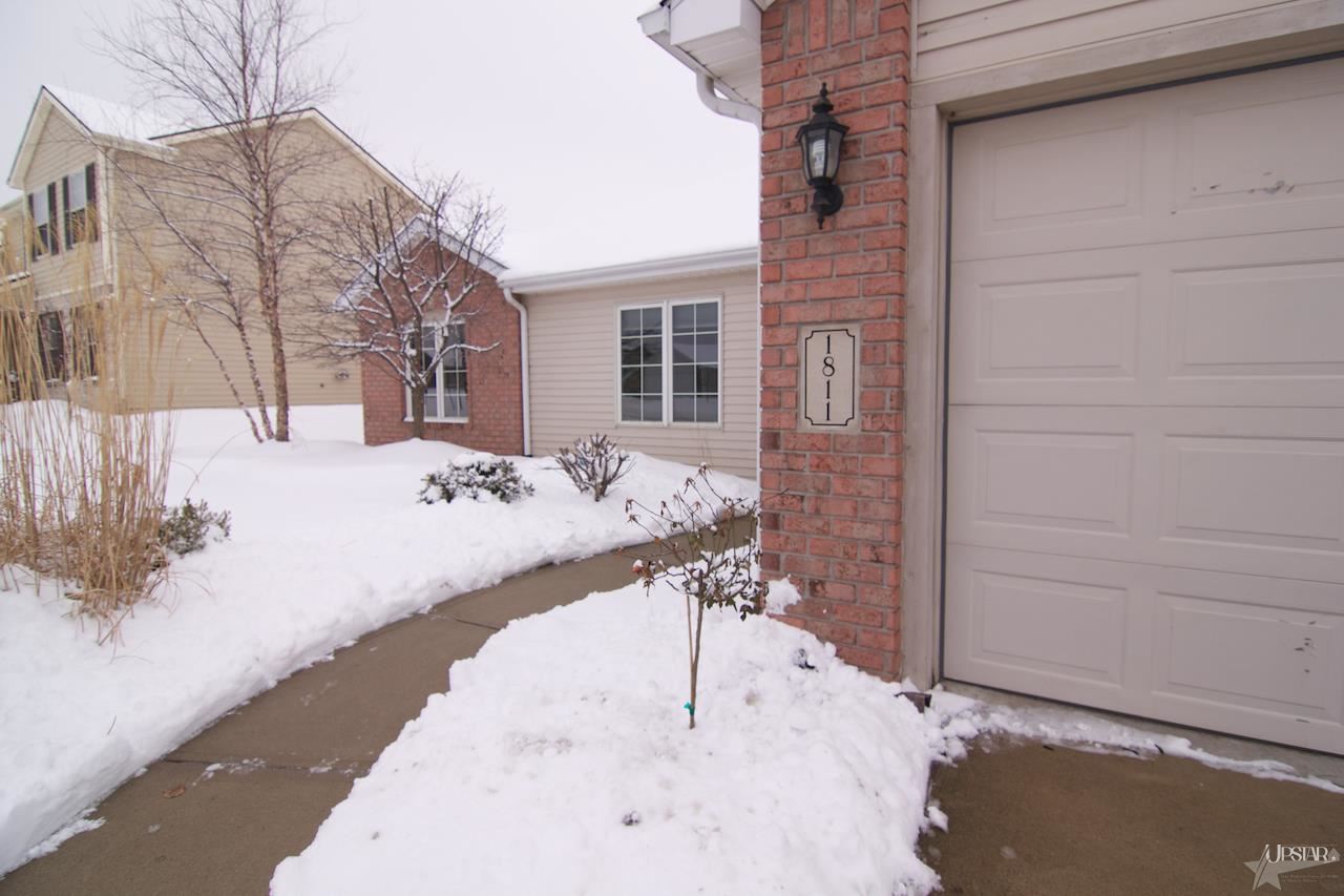 1811 Shakespeare Blvd, Fort Wayne, IN 46818 photo 3