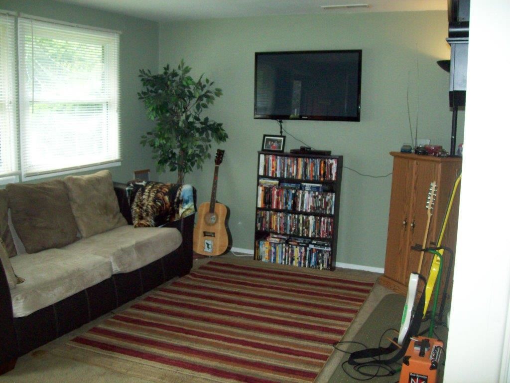 207 Home Ave, Elkhart, IN 46516 photo 3