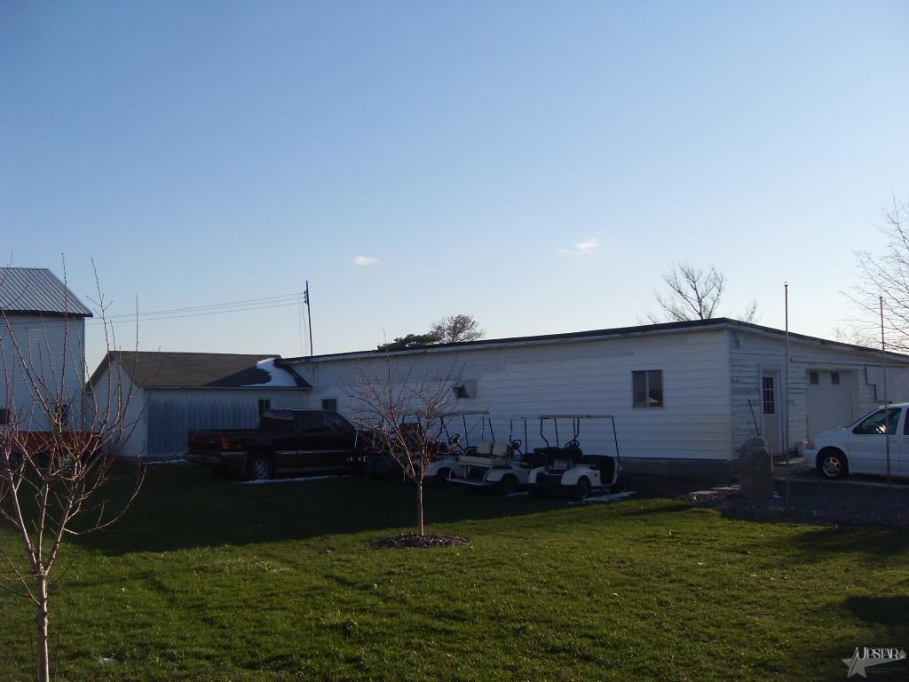 1652 County Road 56, Garrett, IN 46738 photo 5