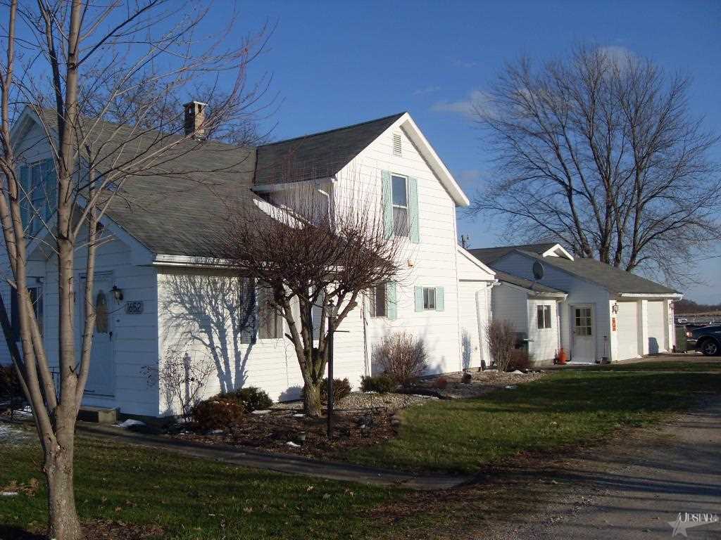 1652 County Road 56, Garrett, IN 46738 photo 2