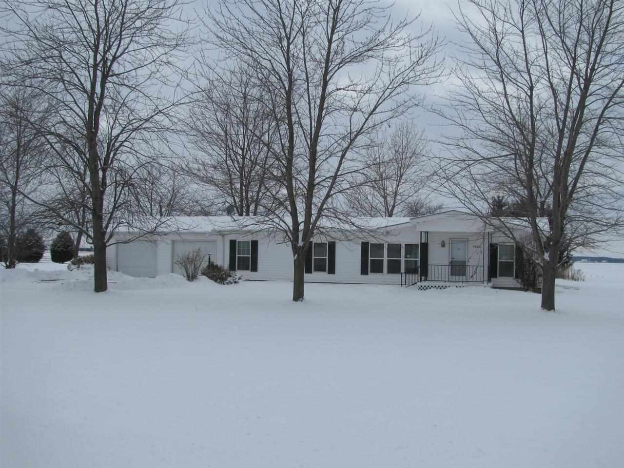 7530 S 700 W, Topeka, IN 46571 photo 1