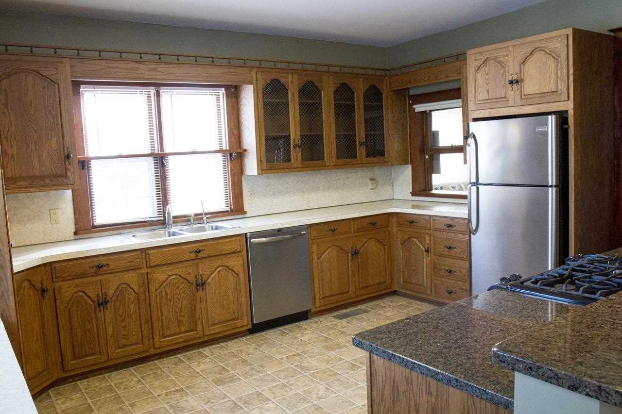 211 W Vine St, Sharpsville, IN 46068 photo 6