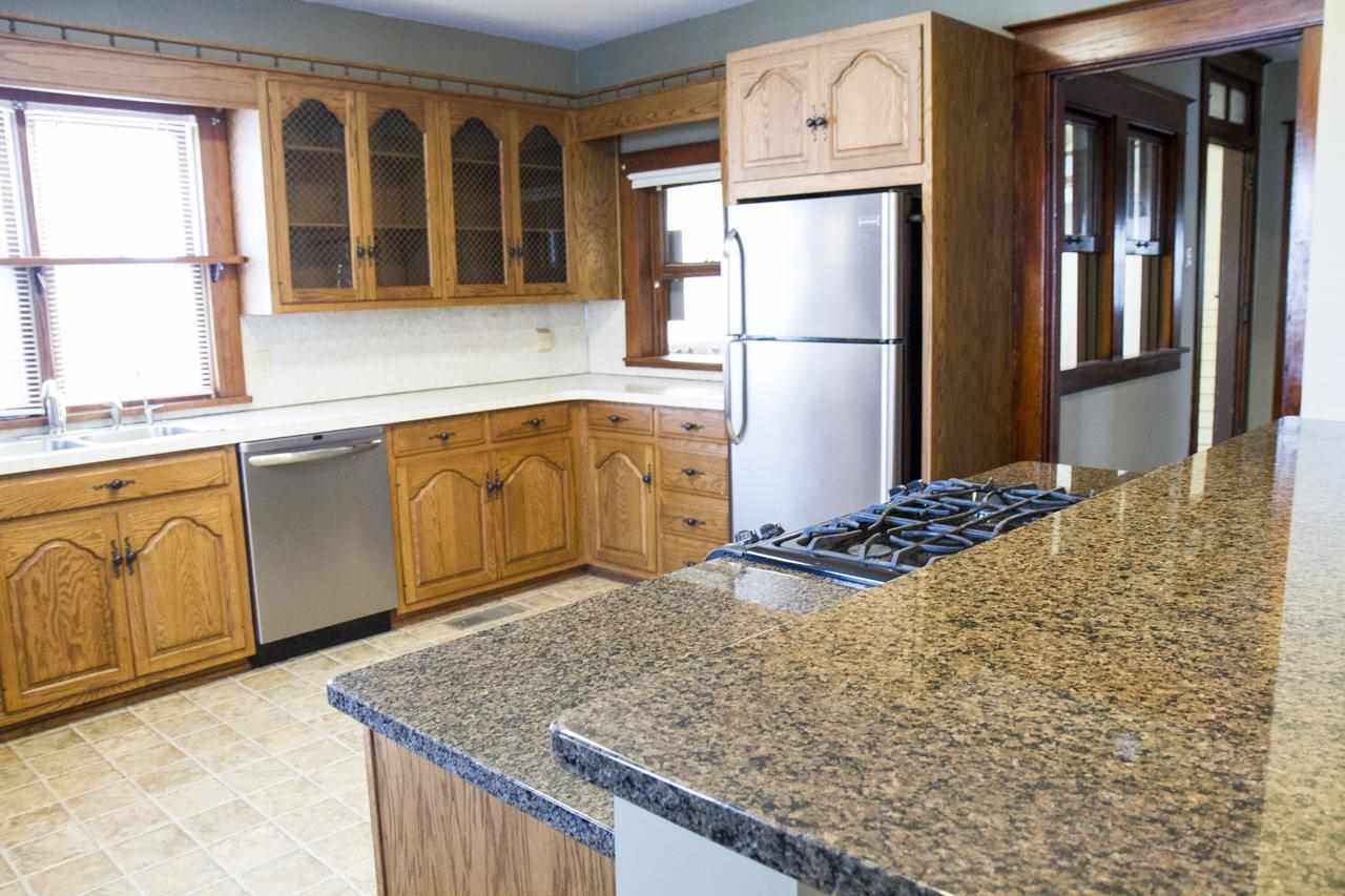 211 W Vine St, Sharpsville, IN 46068 photo 5