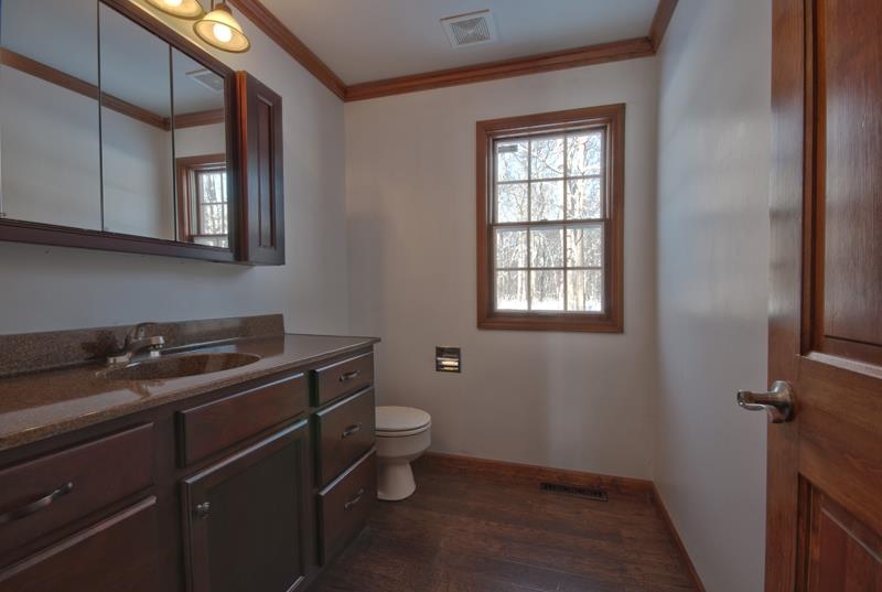 30555 Raintree Dr, Granger, IN 46530 photo 18