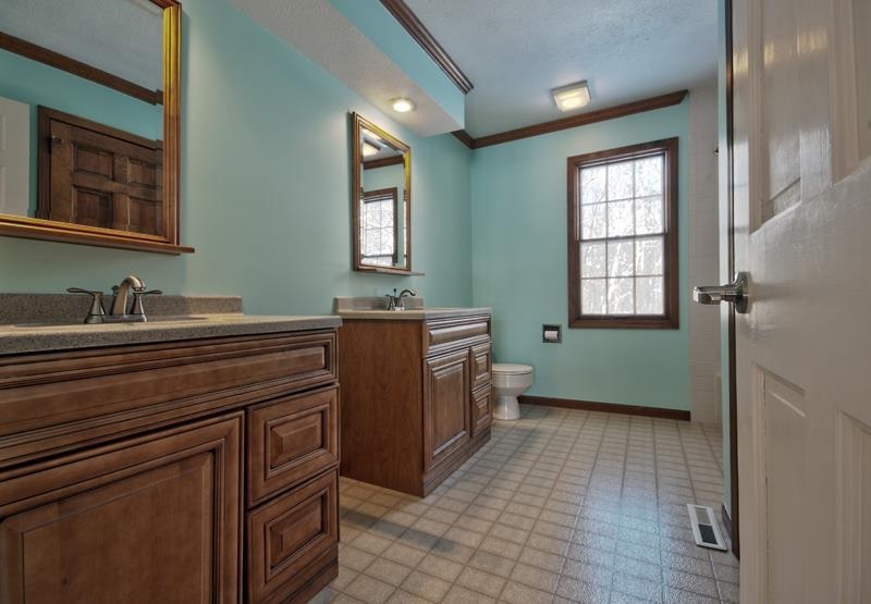 30555 Raintree Dr, Granger, IN 46530 photo 27