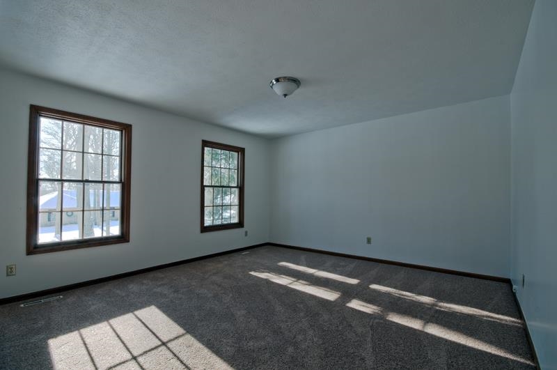 30555 Raintree Dr, Granger, IN 46530 photo 24