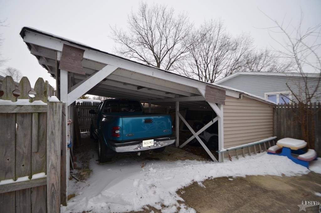 1909 Chantada Ln, Fort Wayne, IN 46816 photo 4