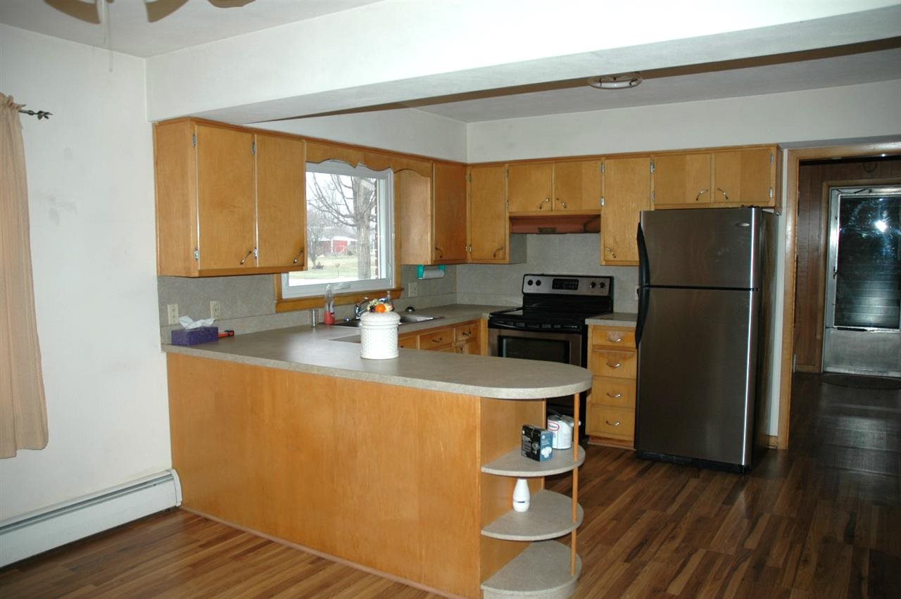 1242 W Ackerman Rd, Jasper, IN 47546 photo 4
