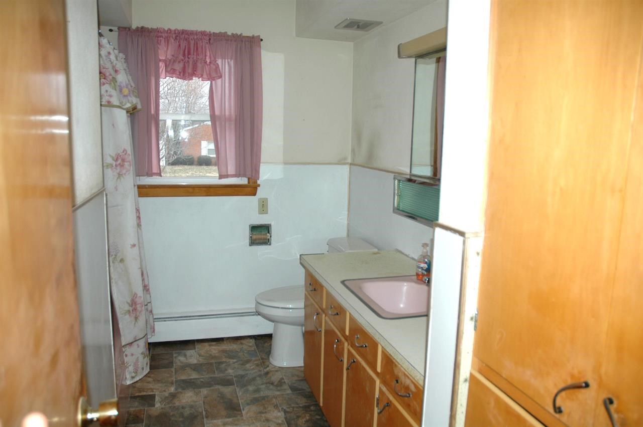 1242 W Ackerman Rd, Jasper, IN 47546 photo 8