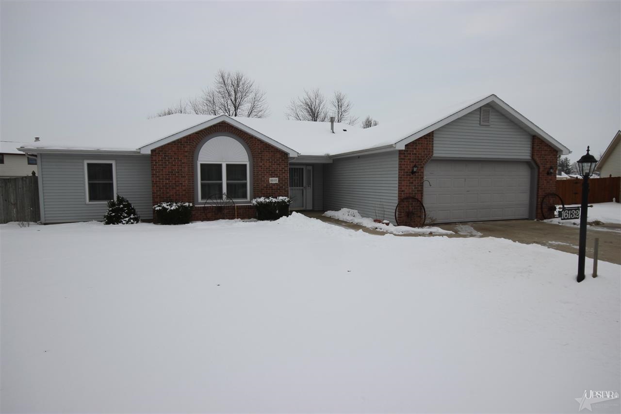 16132 Ara Ct, Woodburn, IN 46797 photo 1