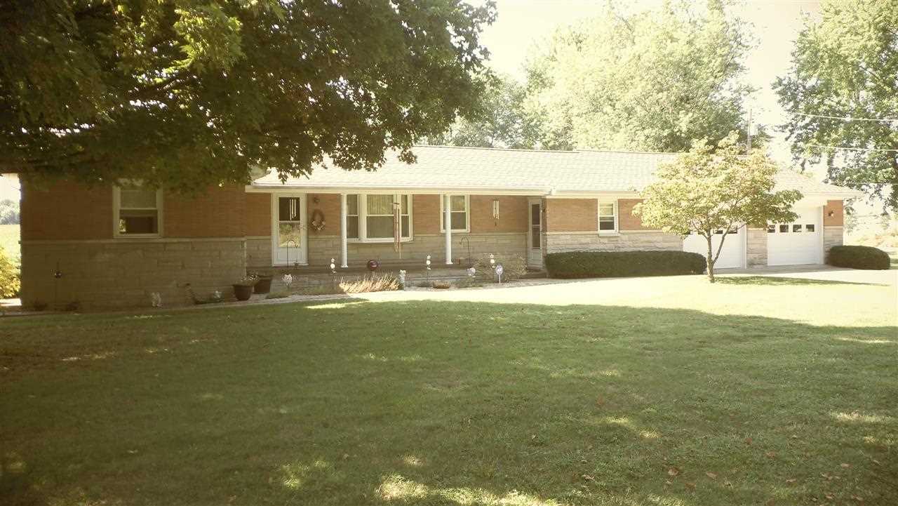 319 W 150 S, Washington, IN 47501 photo 1