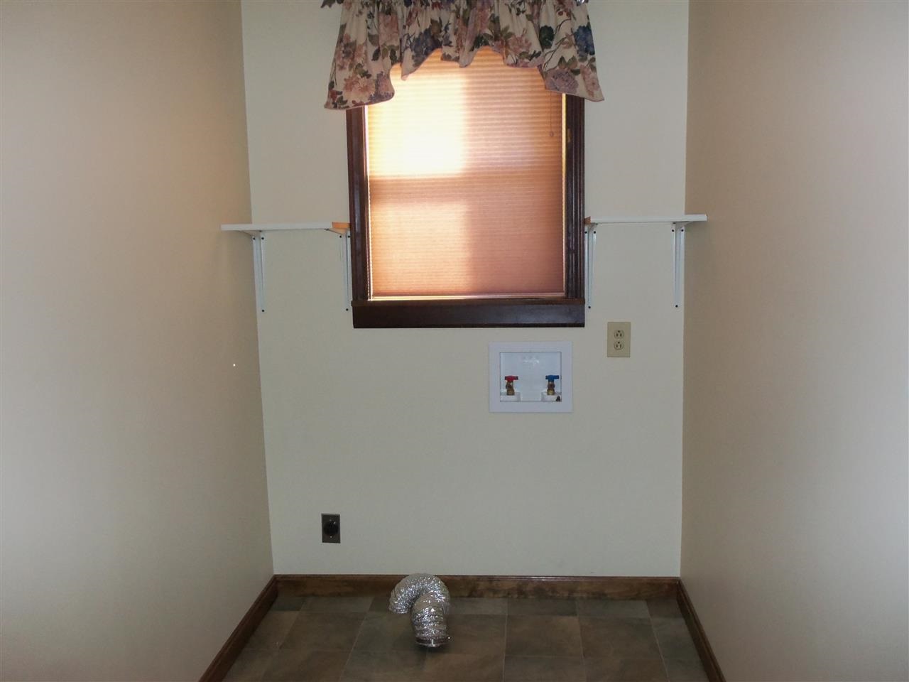 319 W 150 S, Washington, IN 47501 photo 9