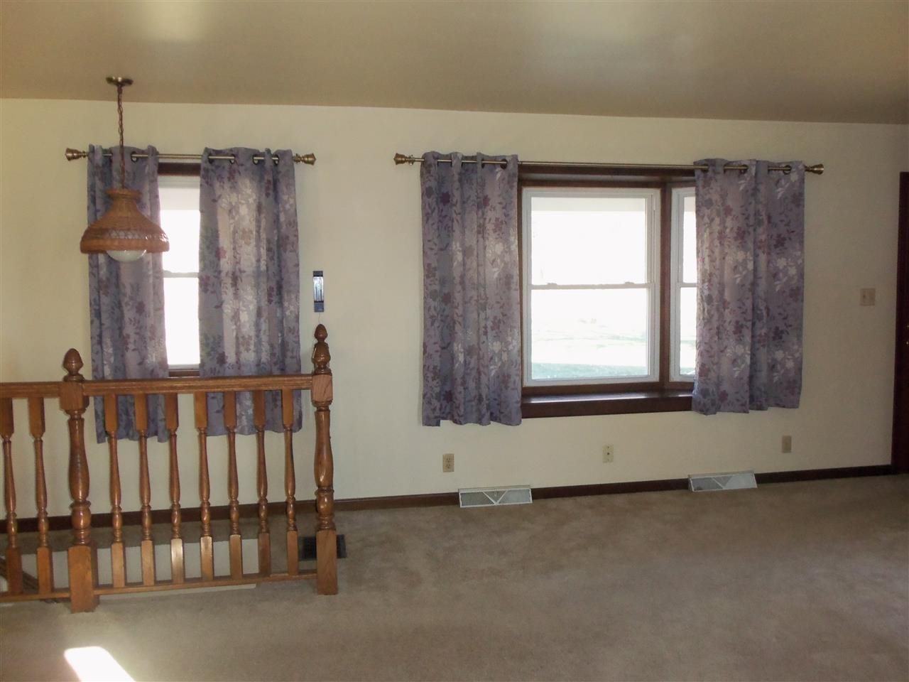 319 W 150 S, Washington, IN 47501 photo 3