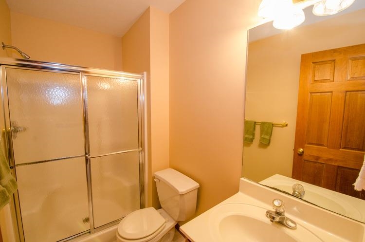 1371 Deerfield Ct, South Bend, IN 46614 photo 11