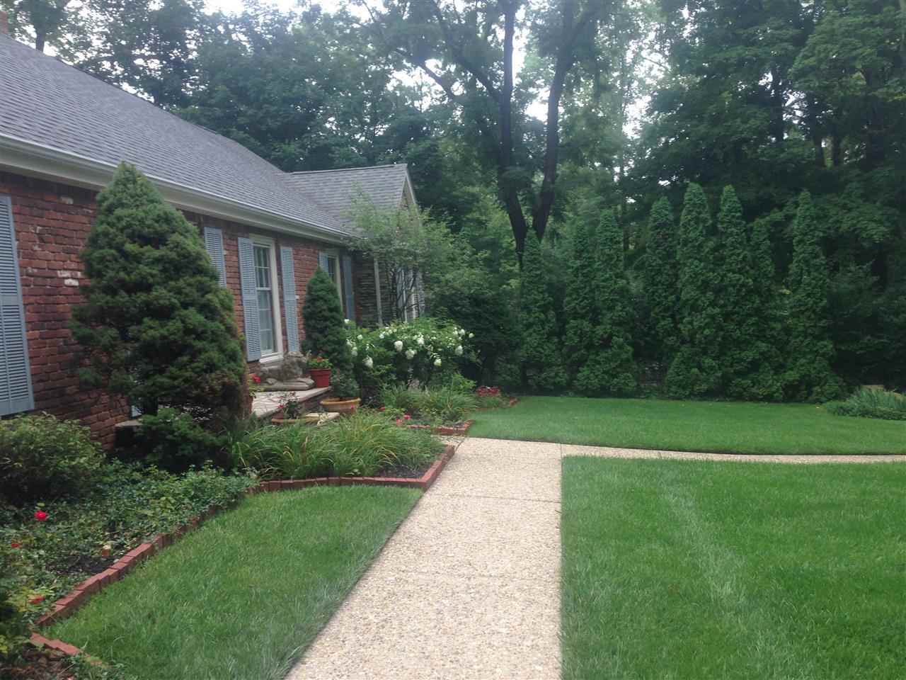 927 S Jordan Ave, Bloomington, IN 47401 photo 5