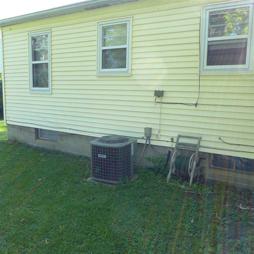 1301 Ridgeway Ave, Lafayette, IN 47904 photo 4