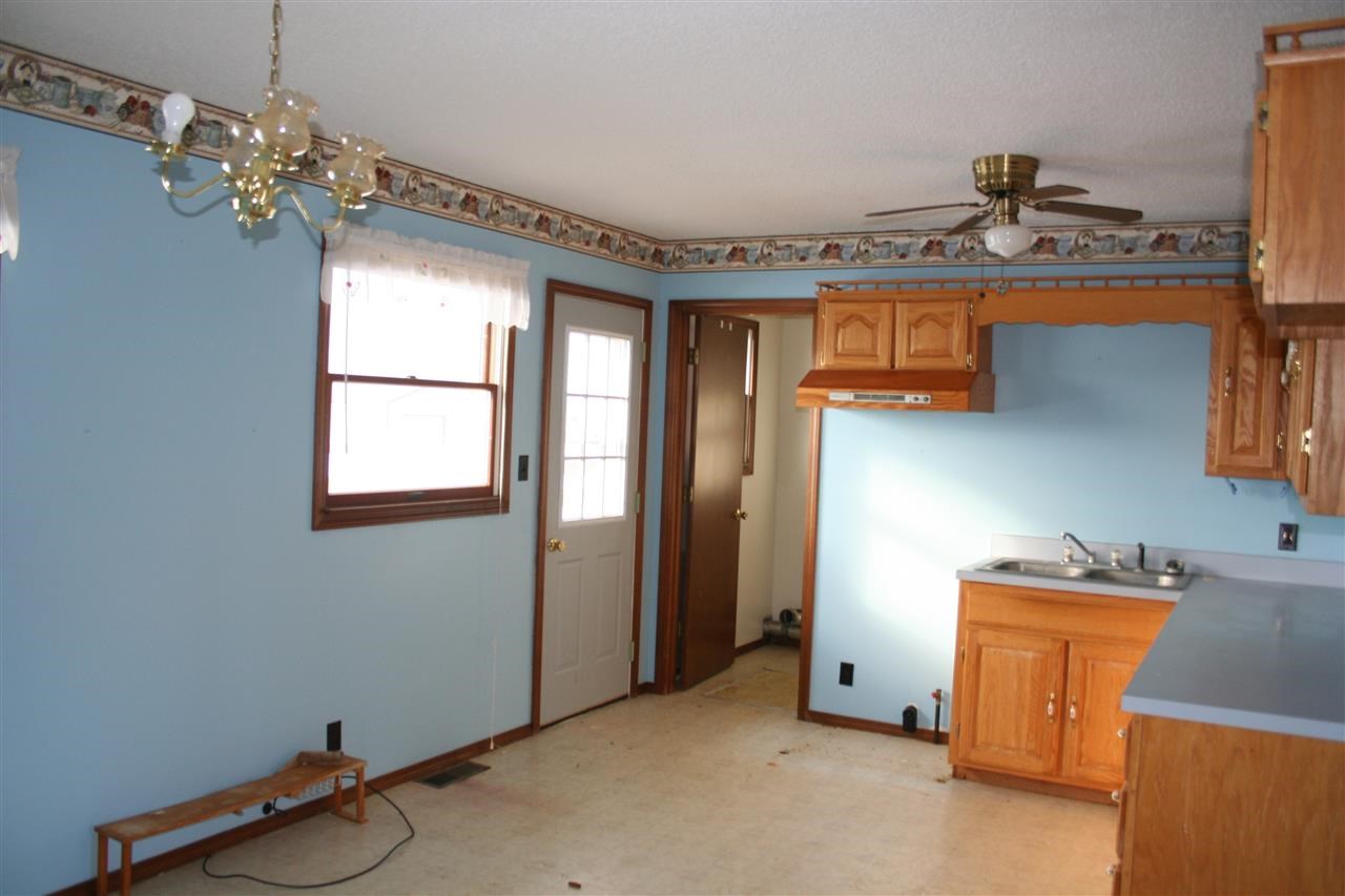 7460 S 700 W, Topeka, IN 46571 photo 11