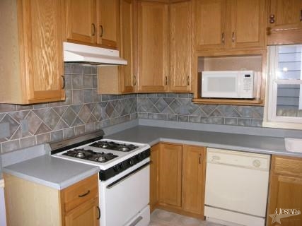 1226 Delta Blvd, Fort Wayne, IN 46805 photo 12