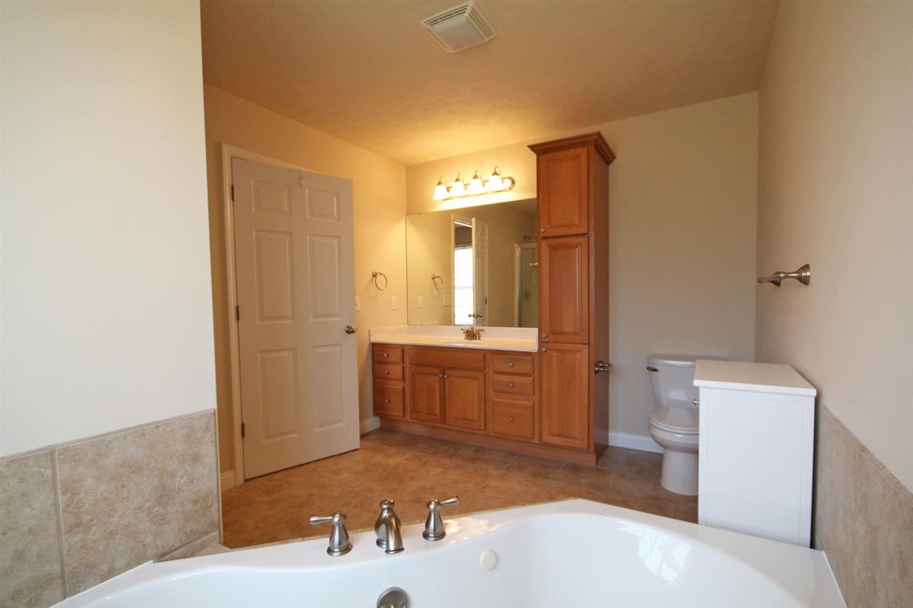 2400 Ellington Ridge Ct, Evansville, IN 47711 photo 13