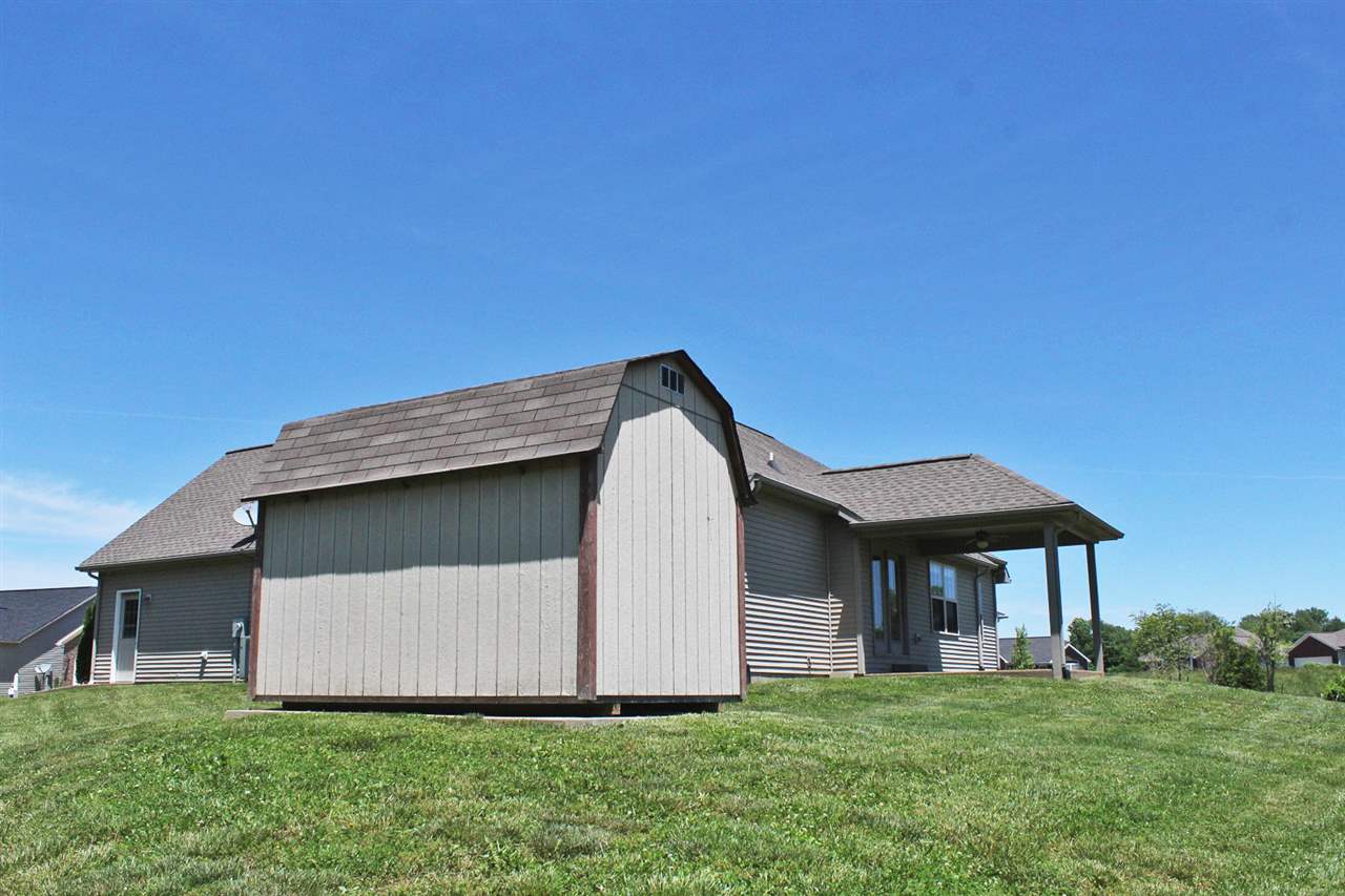 2400 Ellington Ridge Ct, Evansville, IN 47711 photo 3
