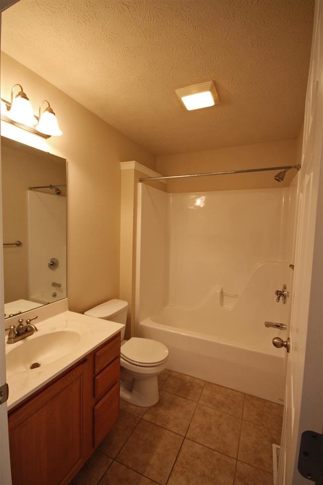 2400 Ellington Ridge Ct, Evansville, IN 47711 photo 18