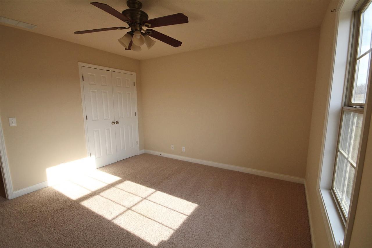 2400 Ellington Ridge Ct, Evansville, IN 47711 photo 17