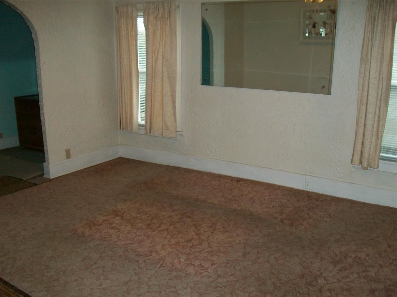 1506 Dunham St, South Bend, IN 46619 photo 14