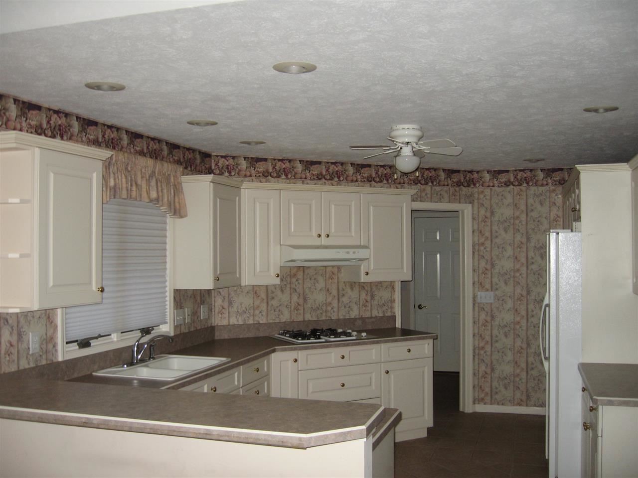 1857 Cobblestone Blvd, Elkhart, IN 46514 photo 6
