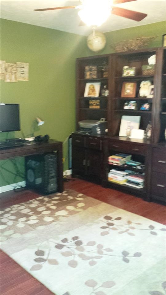 4635 Mansfield Dr, Newburgh, IN 47630 photo 14