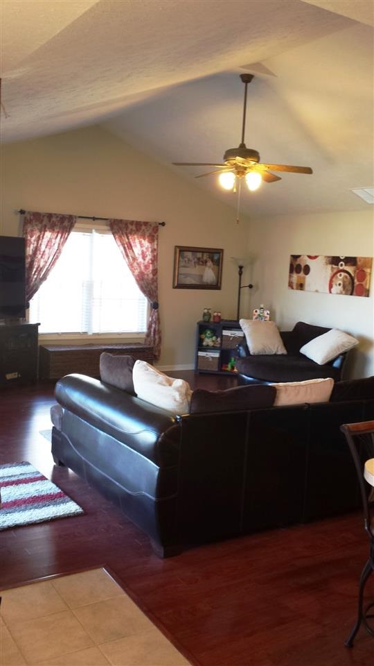 4635 Mansfield Dr, Newburgh, IN 47630 photo 6