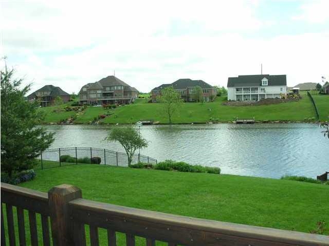 2088 Lakes Edge Dr, Newburgh, IN 47630 photo 29