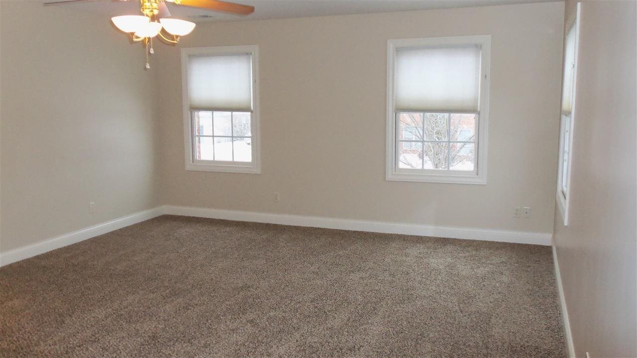 2088 Lakes Edge Dr, Newburgh, IN 47630 photo 18