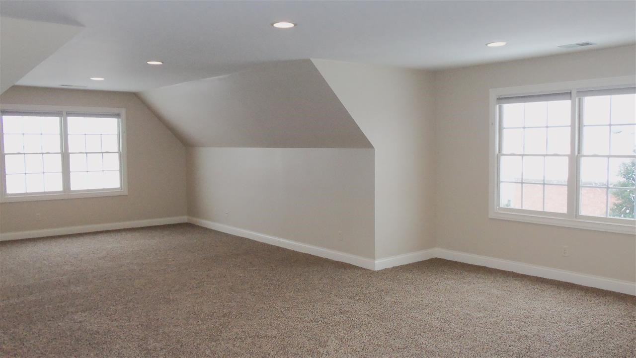 2088 Lakes Edge Dr, Newburgh, IN 47630 photo 19