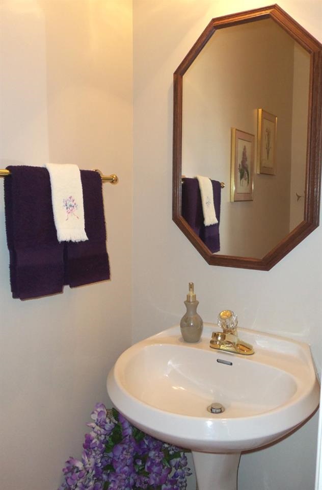 2088 Lakes Edge Dr, Newburgh, IN 47630 photo 14