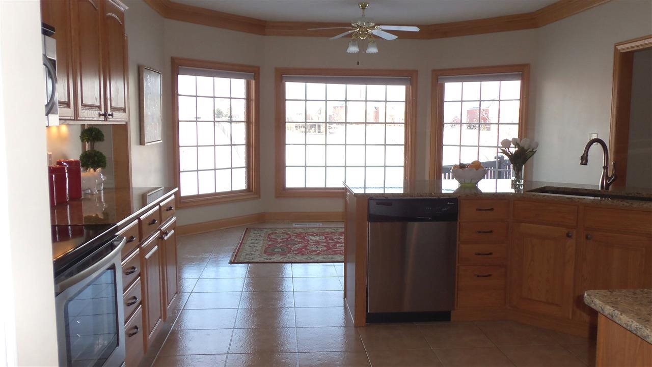 2088 Lakes Edge Dr, Newburgh, IN 47630 photo 13