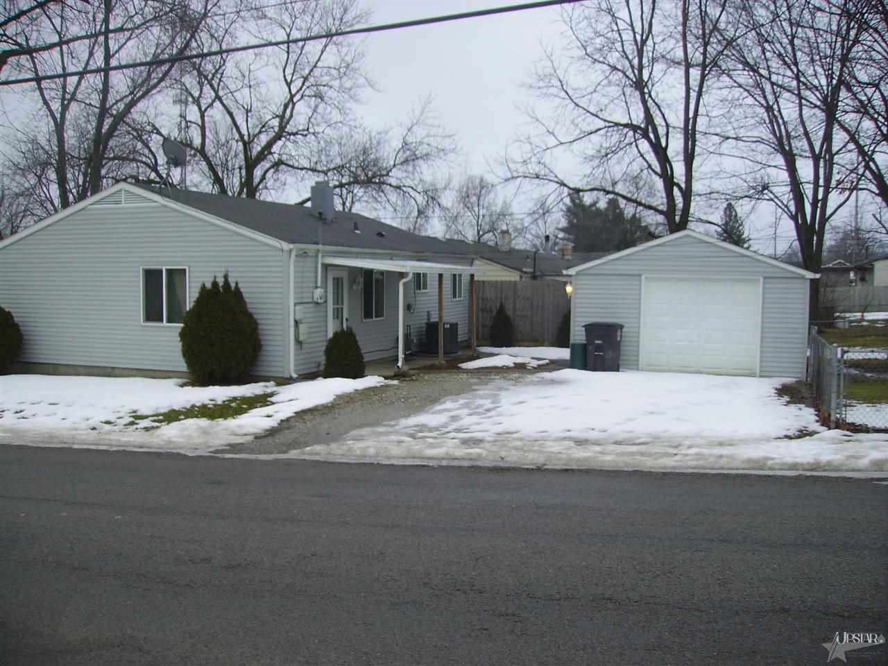 2643 Cass St, Fort Wayne, IN 46808 photo 2