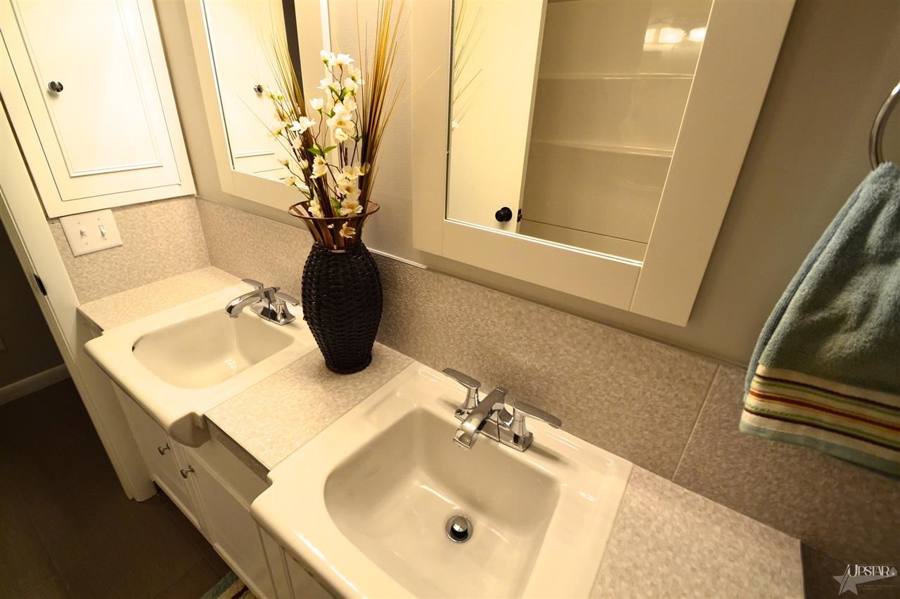 5205 Woodhurst Blvd, Fort Wayne, IN 46807 photo 29