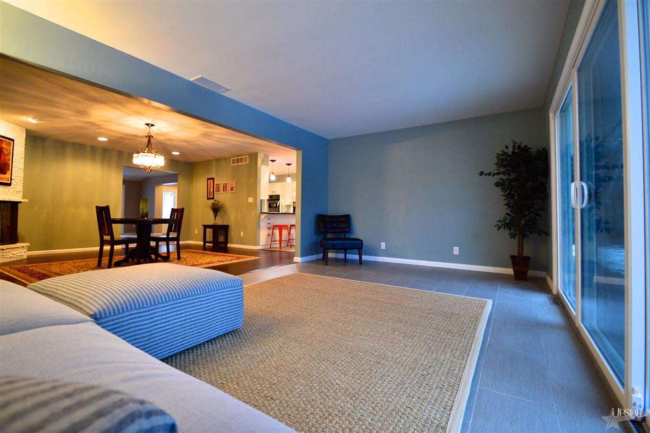 5205 Woodhurst Blvd, Fort Wayne, IN 46807 photo 11