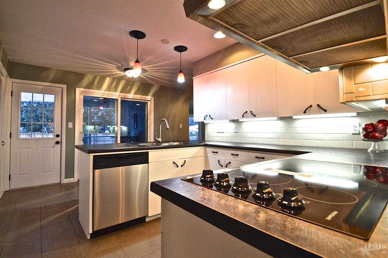 5205 Woodhurst Blvd, Fort Wayne, IN 46807 photo 12
