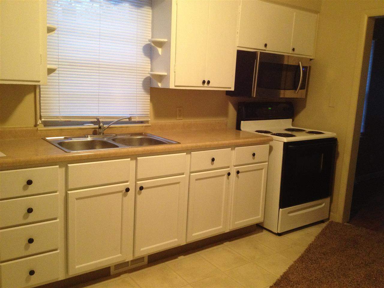 2301 Morton Ave, Elkhart, IN 46517 photo 2