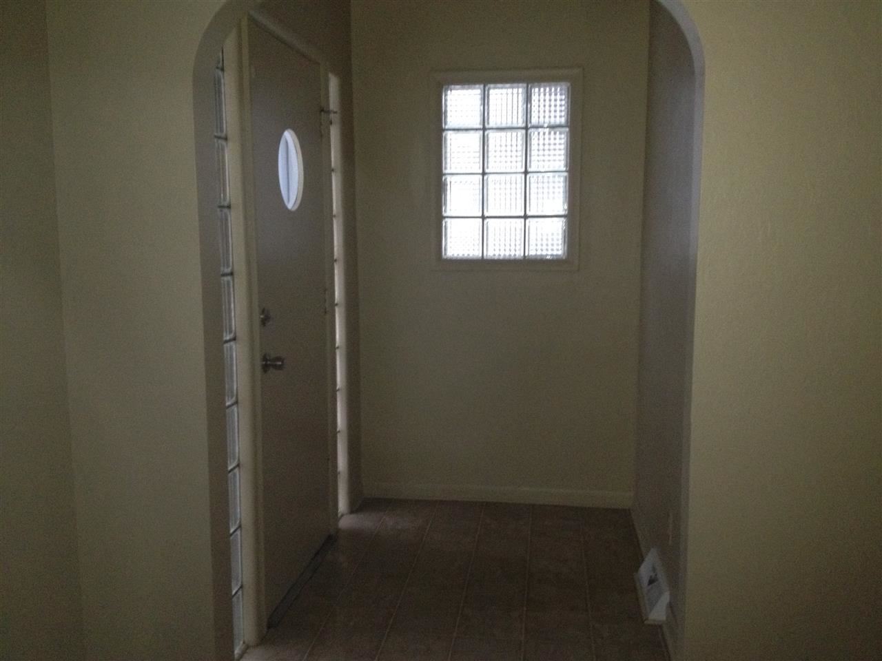 2301 Morton Ave, Elkhart, IN 46517 photo 5