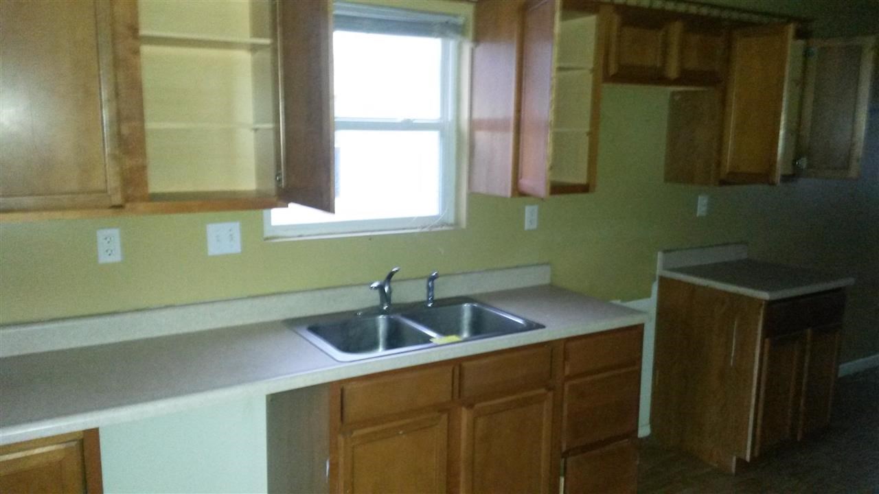 1323 Nicholas St, Vincennes, IN 47591 photo 6